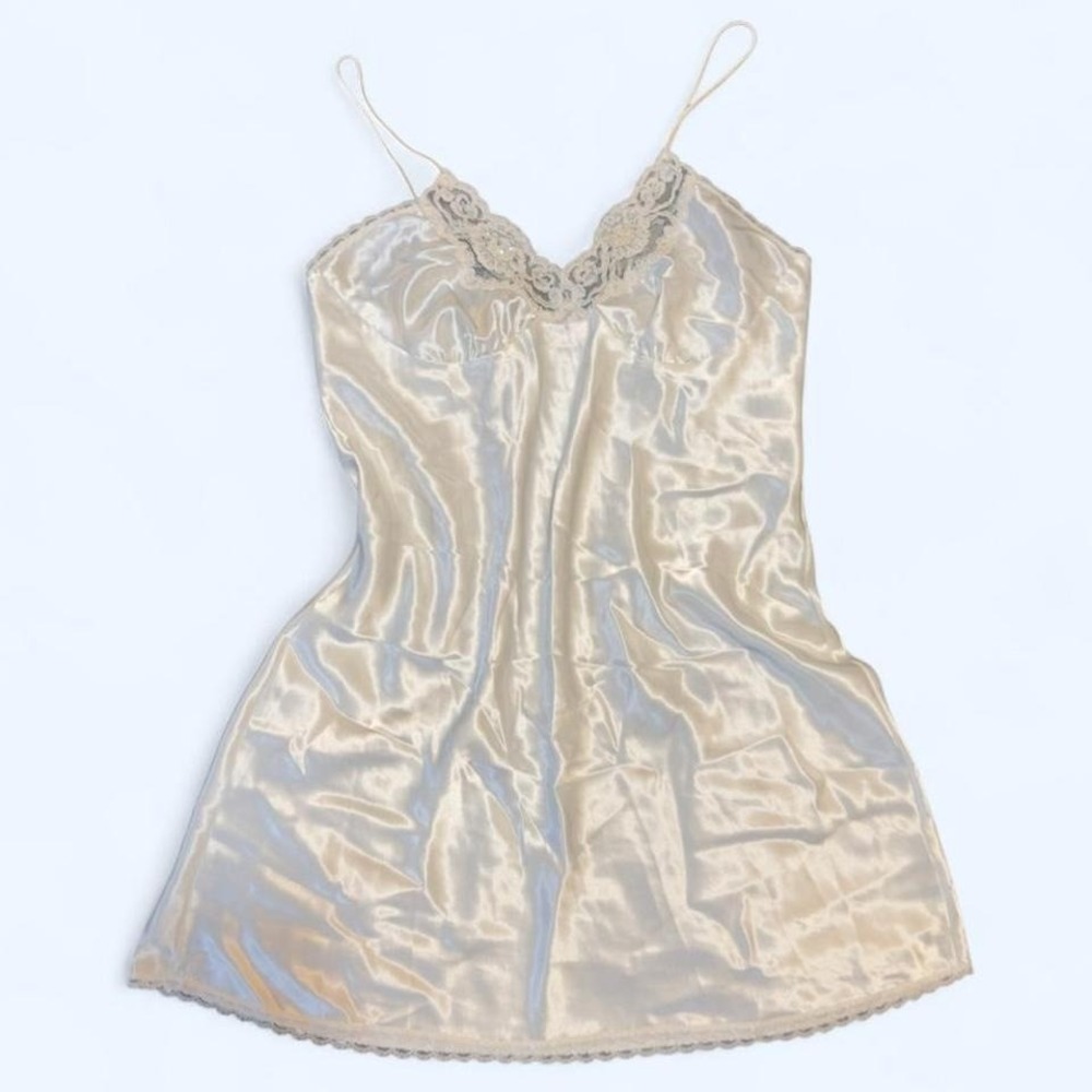 Ivory satin‎ feel slip dress by Val Mode